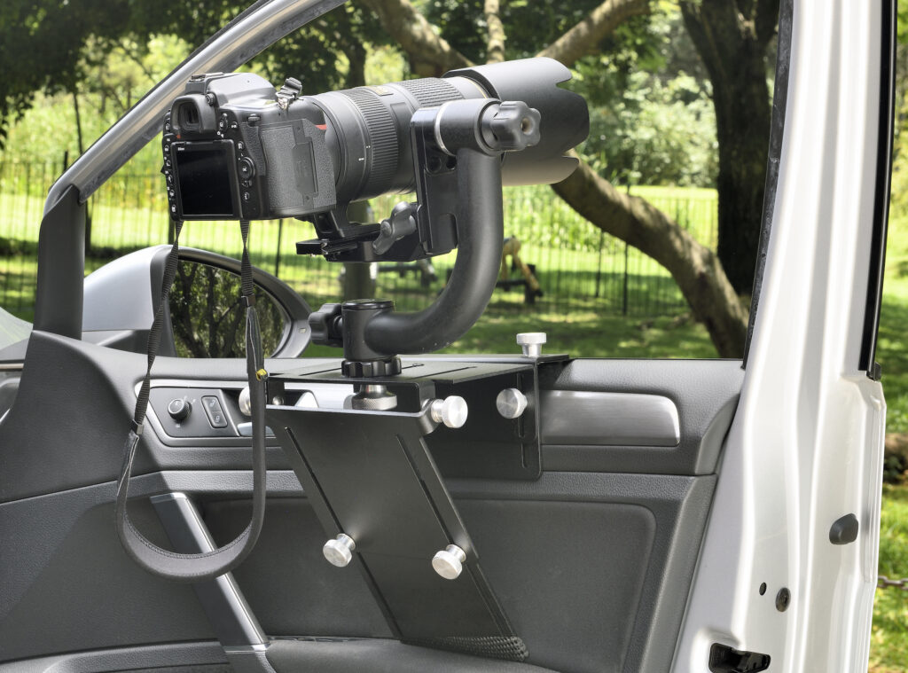 steadyshots-vehicle-car-camera-studio-hide-support-door-mount